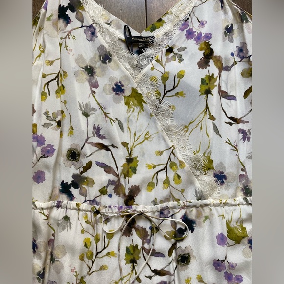 Massimo Dutti camisole dress. Size 6. Cream colour. Floral pattern. - Picture 3 of 7